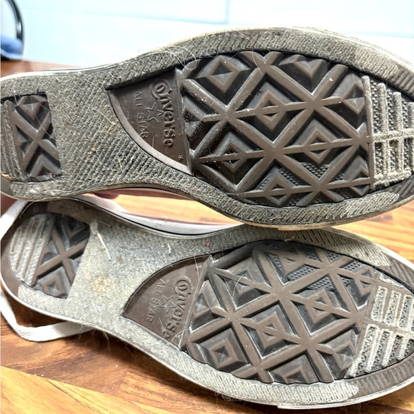 Converse Pink Low top Canvas Sneakers - Picture 7 of 8